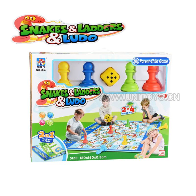 CHESS SET