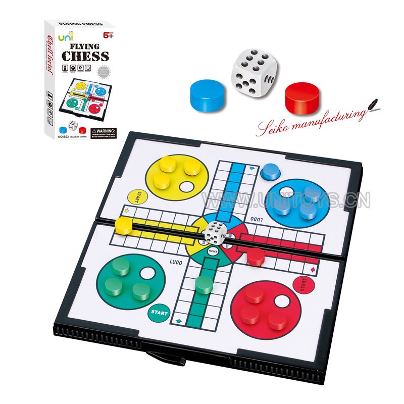 MAGNETIC CHESS SET