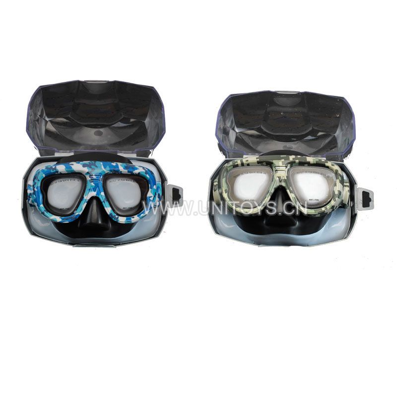 SWIMMING GLASSES